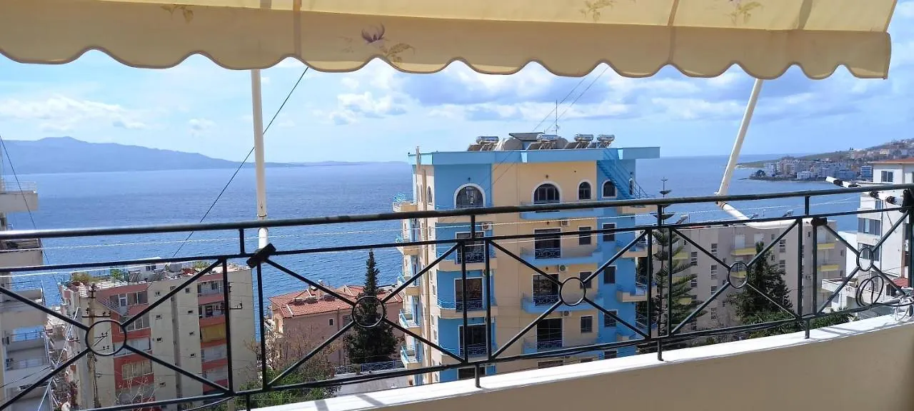 Misel Apartament Apartment Gjashte