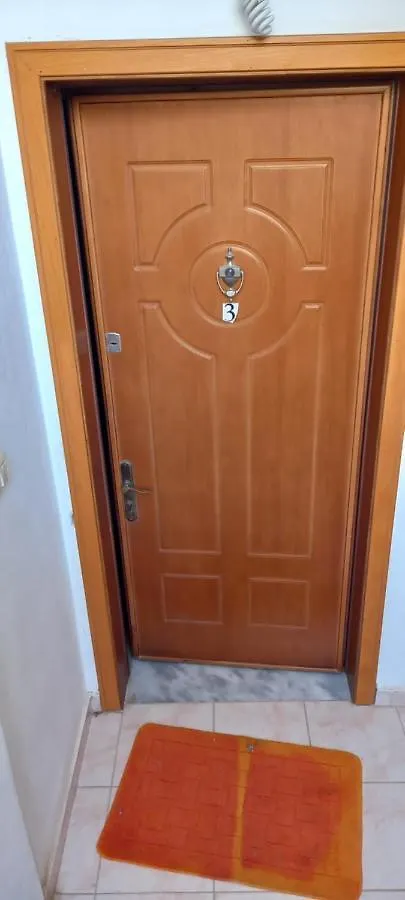 Misel Apartament Apartment Gjashte 0*,